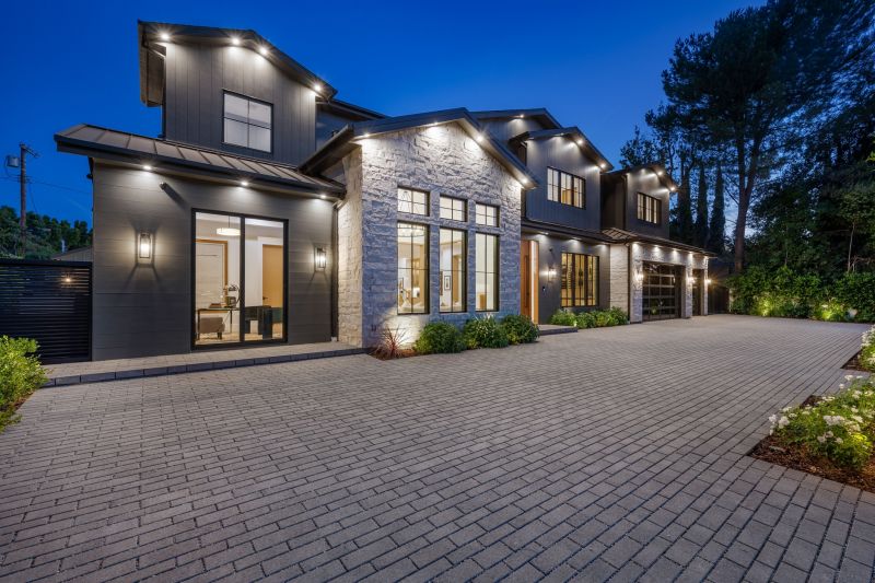 Driveway Lighting Installation in Utah County, UT